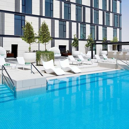 Holiday Inn Dubai Al-Maktoum Airport By Ihg Экстерьер фото